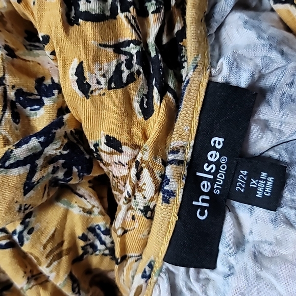 - Size 1xlarge dress from Chelsea - Picture 6 of 6